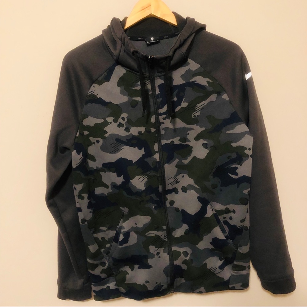 Nike Dri- Fit Camo Zip Up Hooded Training Jacket - Picture 2 of 8